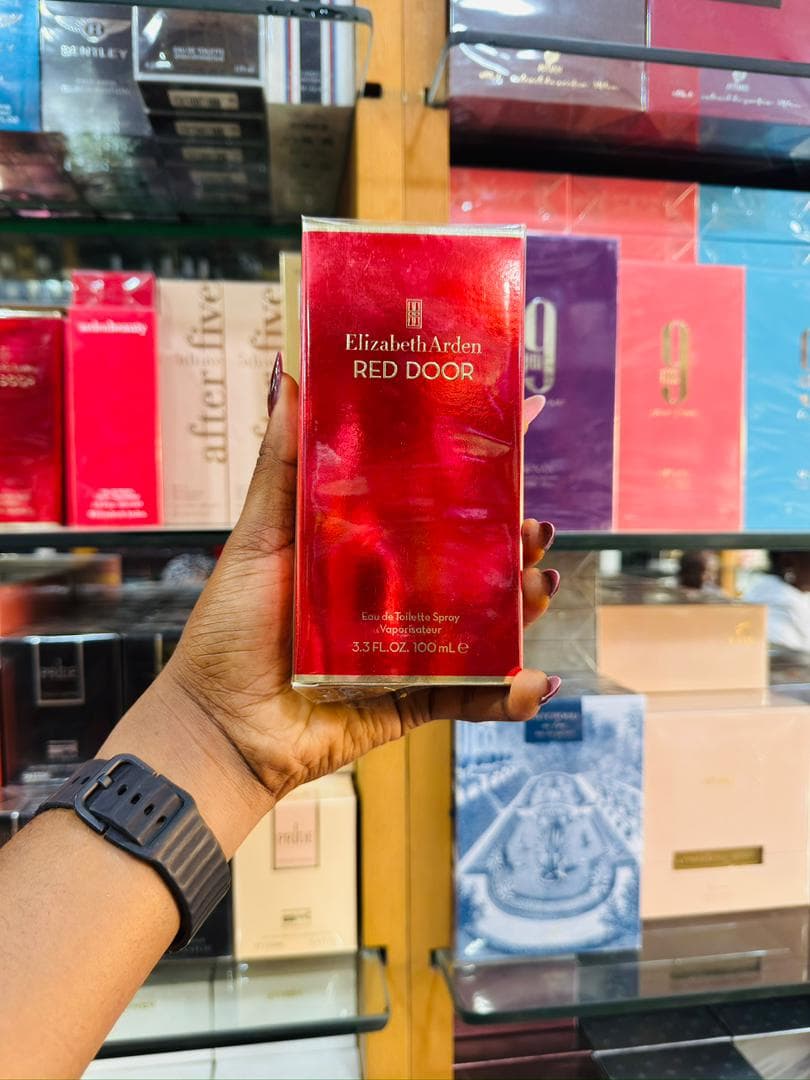 ELIZABETH ARDEN RED DOOR – Eau de Toilette (100ml)